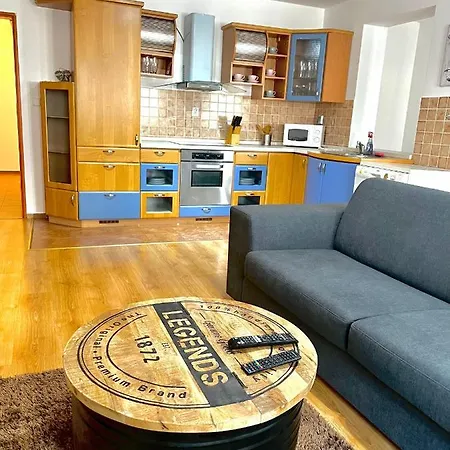 Apartamento U Vodniho Hradu *