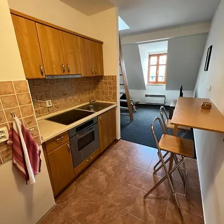 U Vodniho Hradu Apartman